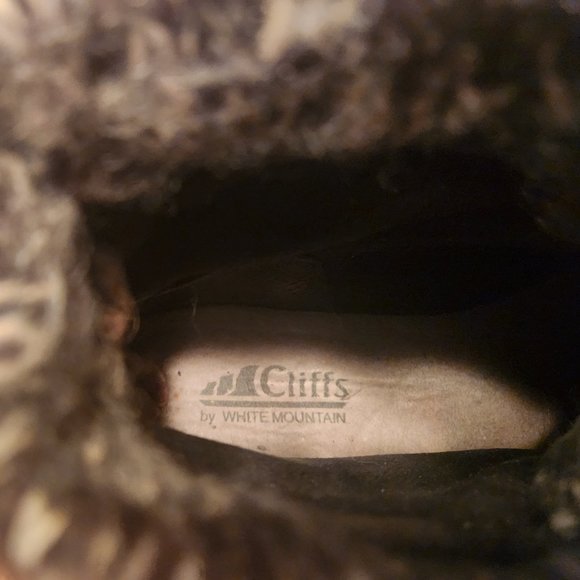 SOCKS'N'BOOTS - Picture 4 of 4